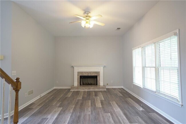 Building Photo - 9420 Coleherne Ct