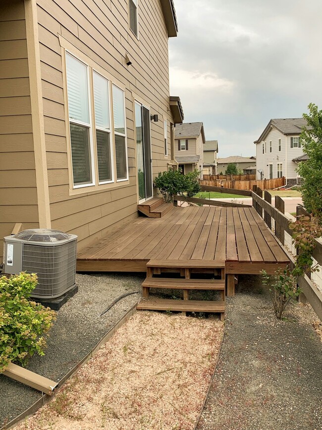 Building Photo - 10071 Nadine Ln