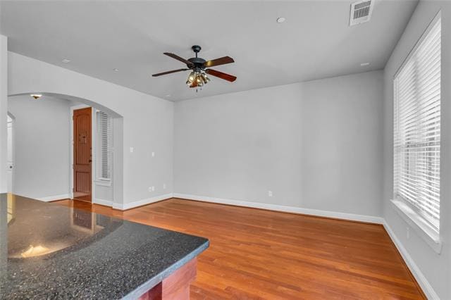 Building Photo - 932 Brook Forest Ln