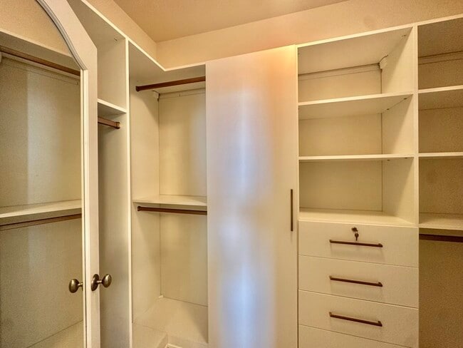 Building Photo - Torrey Hills, Beautiful La Strada Home wit...