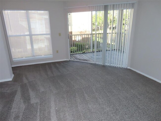 Building Photo - 4115 Chatham Oak Ct