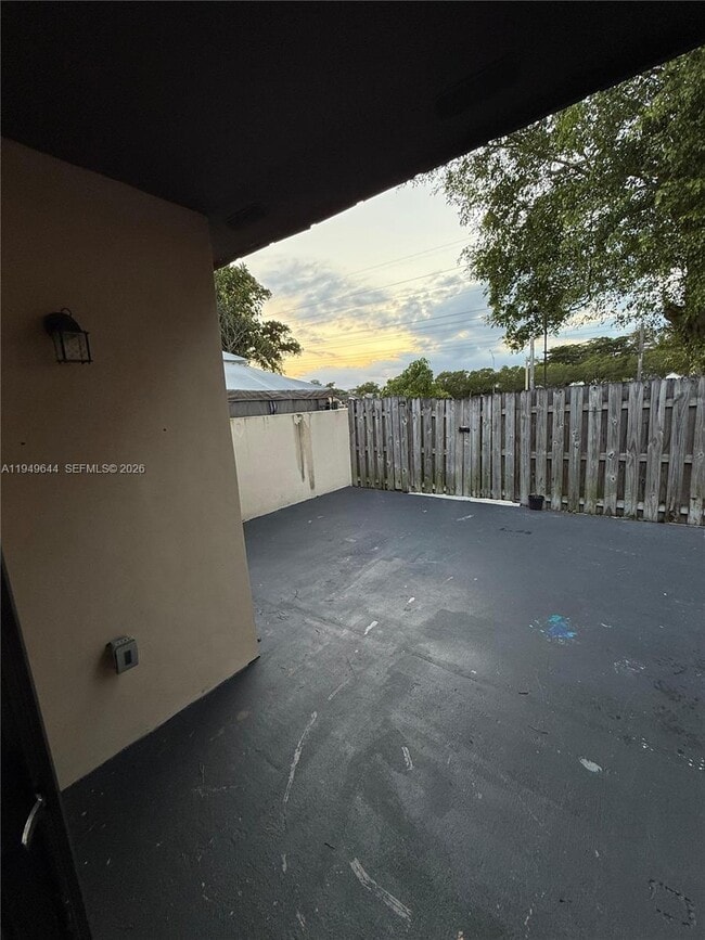 Building Photo - 11220 SW 125th Pl