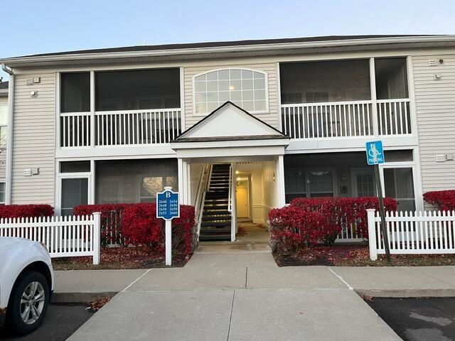 Building Photo - 2652 S Knightsbridge Cir