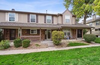 Building Photo - 6736 S Poplar Ct
