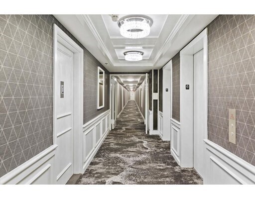 Building Photo - 151 Tremont St