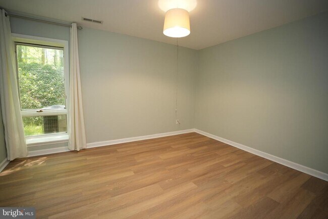 Building Photo - 23247 White Birch Ct