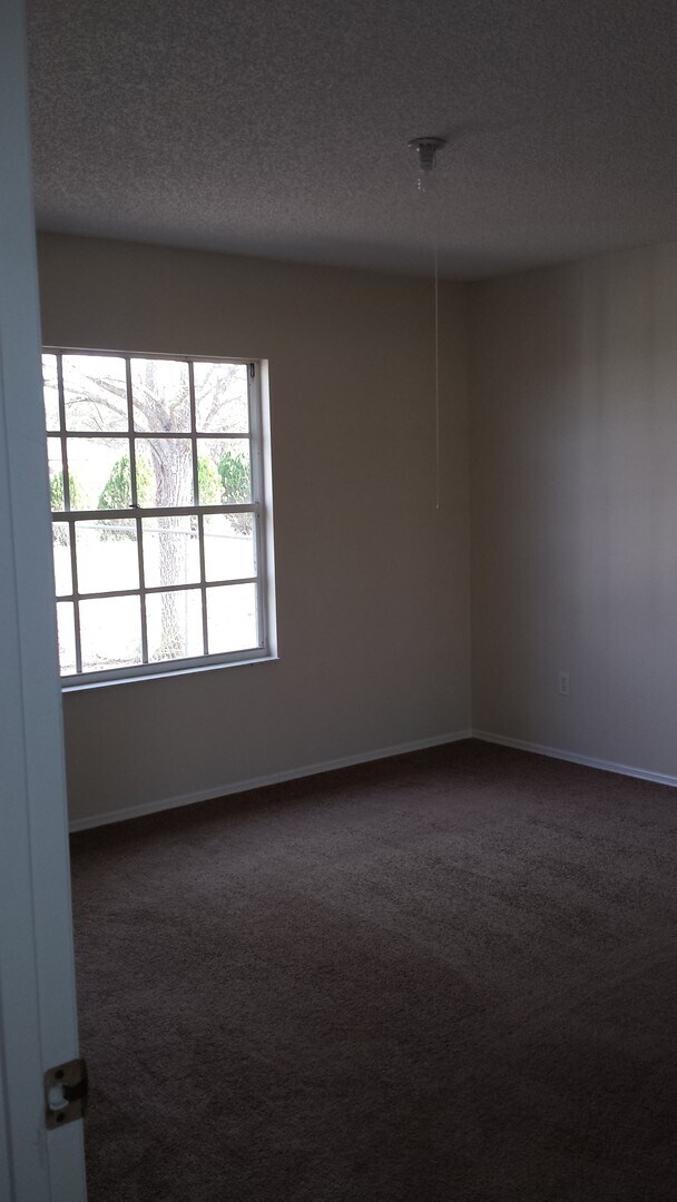 Building Photo - Coming Soon, 2/2 Home in the Lake Joy & Magic Lake Communities