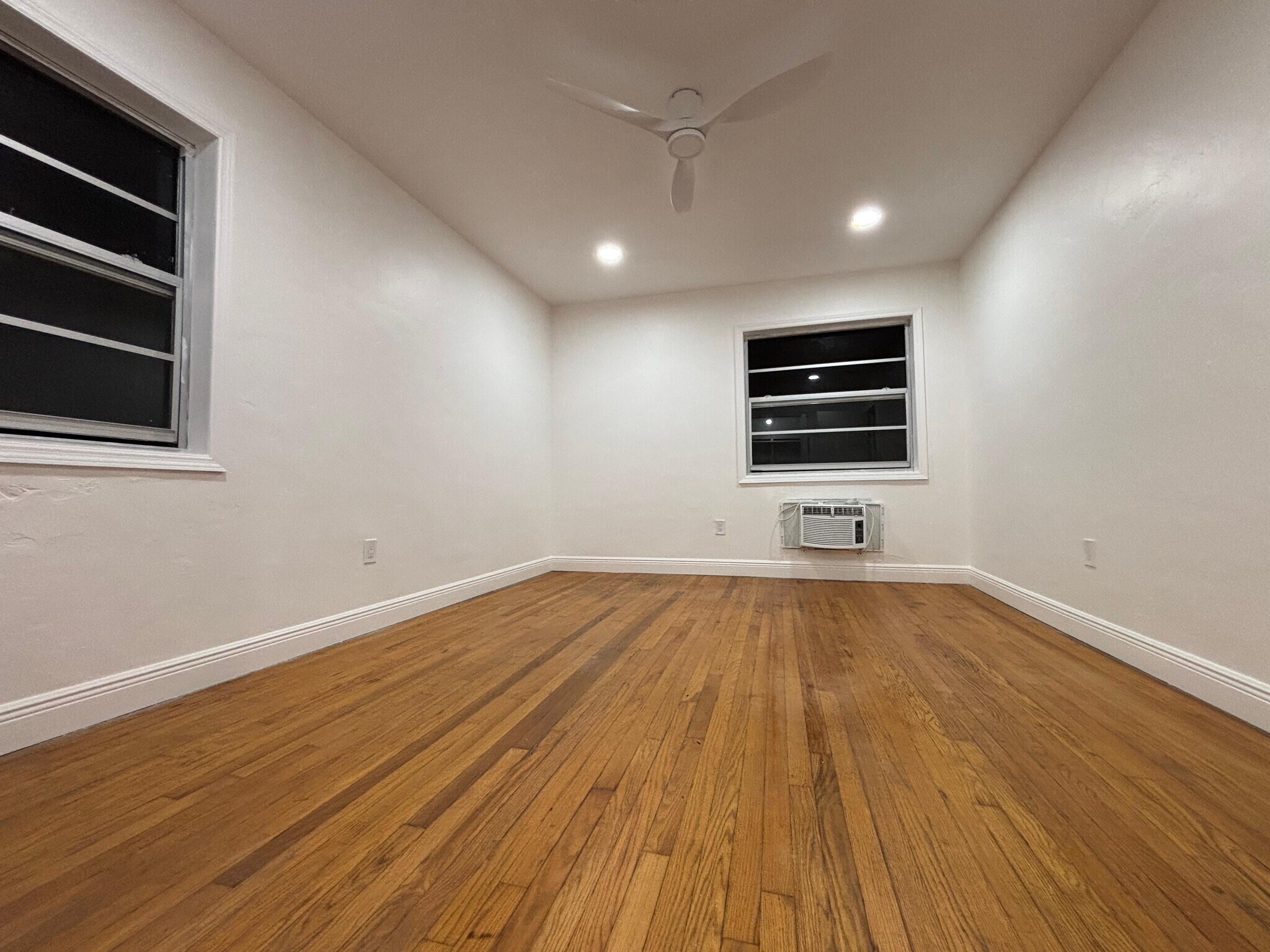 Building Photo - 795 84th St