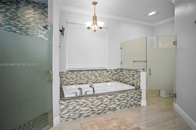 Building Photo - 7759 La Corniche Cir