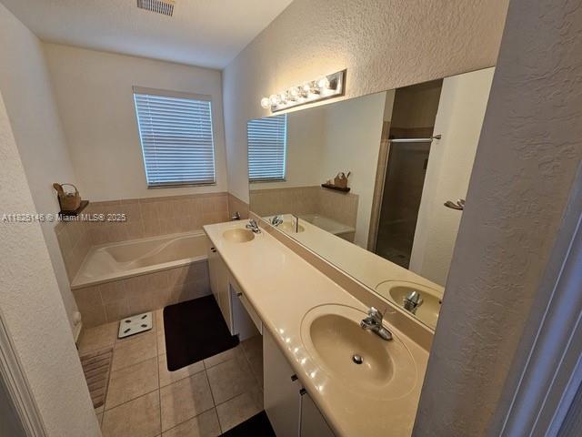 Building Photo - 8406 NW 108th Pl