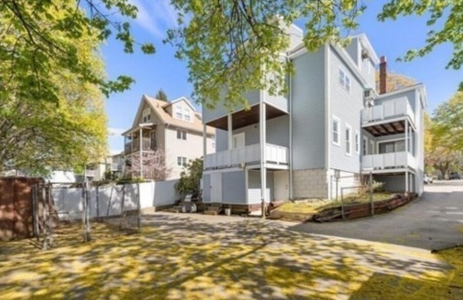 Building Photo - 46 Clewley Rd
