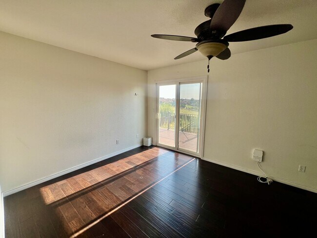 Building Photo - Gorgeous 4 Bedroom Home in Briargate!