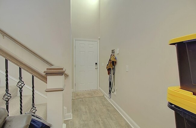 Building Photo - 35 Perlieu Ct