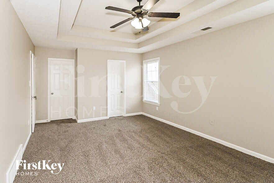 Building Photo - 8638 Bell Ridge Dr