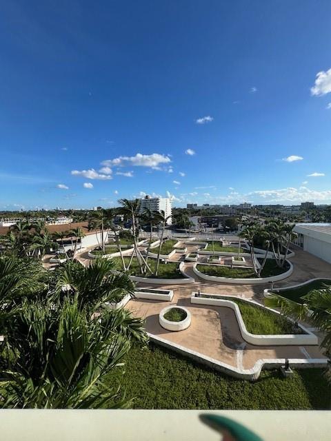 Building Photo - 13499 Biscayne Blvd