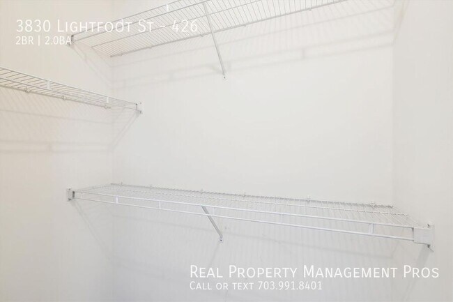 Building Photo - 3830 Lightfoot St