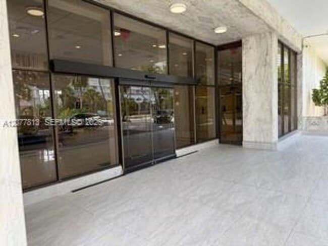 Building Photo - 5600 Collins Ave