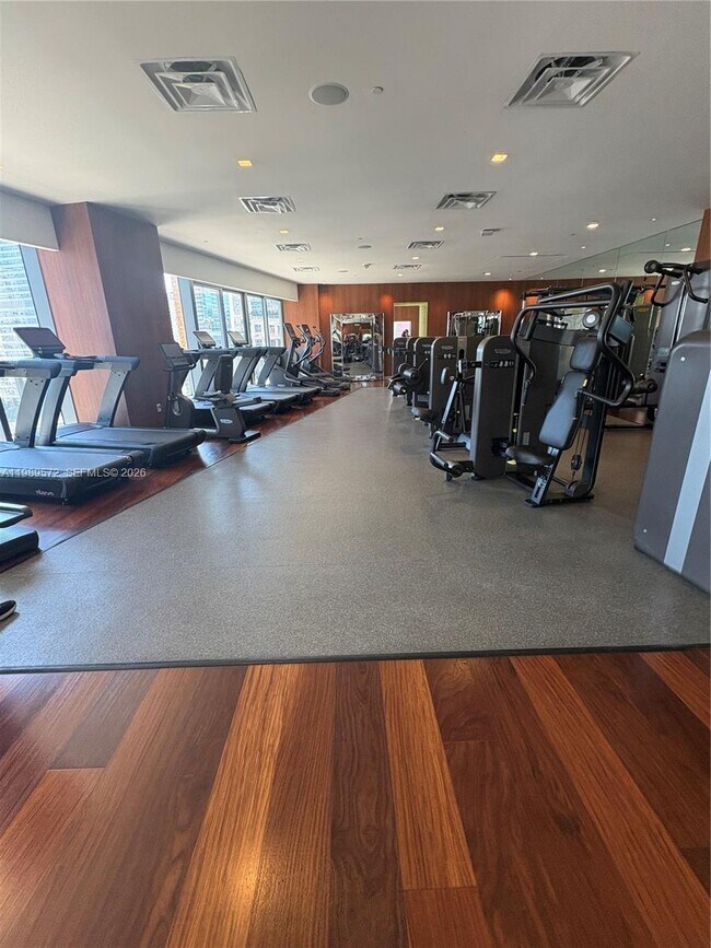 Building Photo - 1300 S Miami Ave