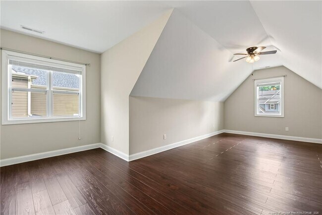 Building Photo - 95 Valley Brook Ln