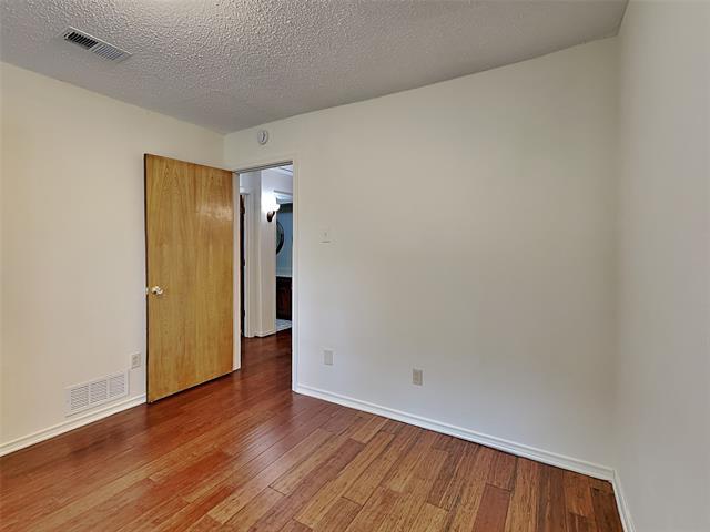 Building Photo - 205 Woodpark Ln