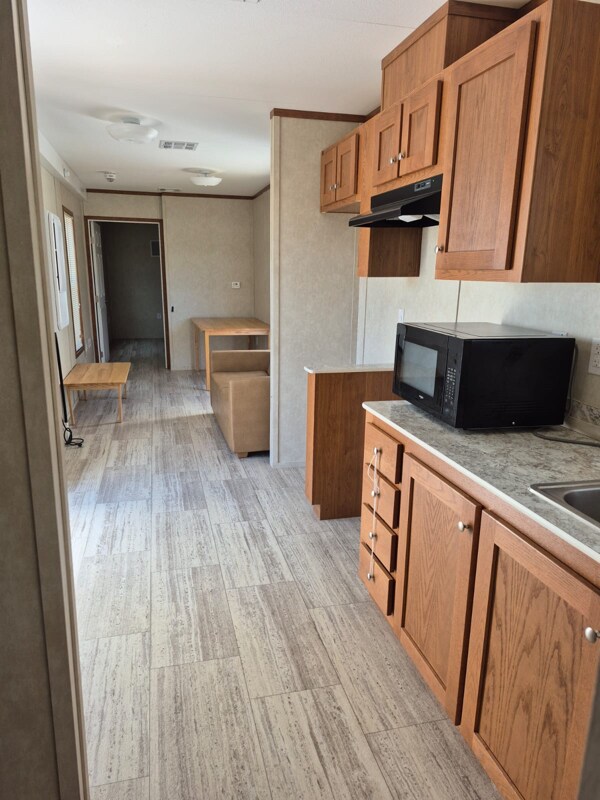 Building Photo - 2920 Dover Ln