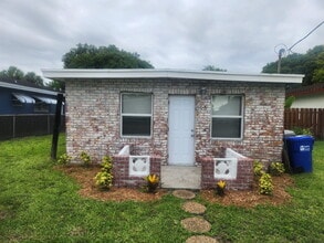 Building Photo - 505 NW 16th Ave