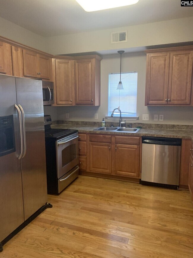 Building Photo - 112 Canal Pl Cir