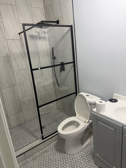 Building Photo - 7353 S King Dr