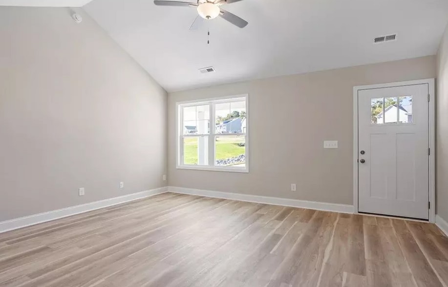 Building Photo - 486 Placid Pond Dr