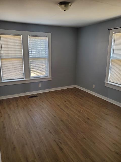 Building Photo - 305 Mountain View Dr NW