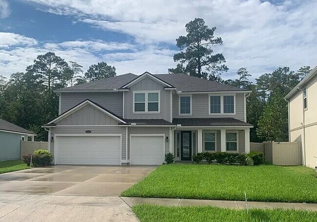 Building Photo - Beautiful 5/4 home with over 4k sqft, fenc...