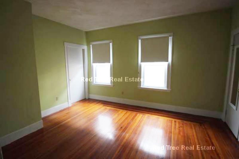 Building Photo - 296 Highland Ave
