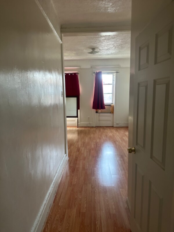 Building Photo - 255 Linden Blvd