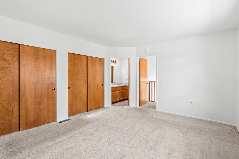 Building Photo - 440 Solar Way