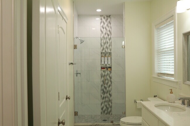 Building Photo - 29 Brown Bear Ln