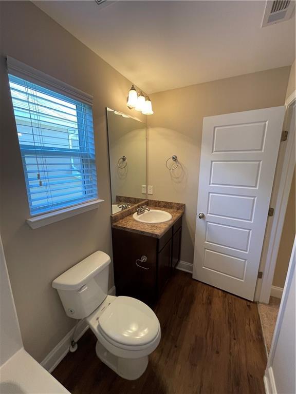 Building Photo - 495 Kirkland Dr