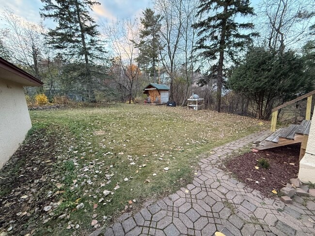 Building Photo - 4 bedroom, 2bath