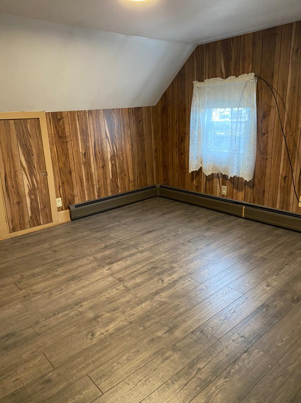 Building Photo - 131 Shaker Rd