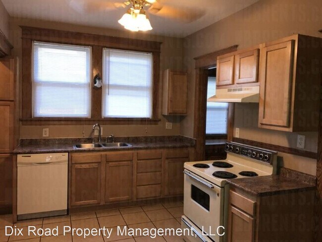 Building Photo - 4 br, 2 bath House - 2113 Linden Avenue,