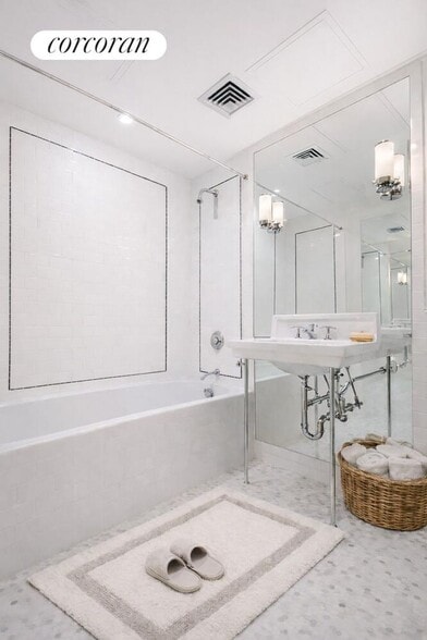 Building Photo - 34 W 22nd St