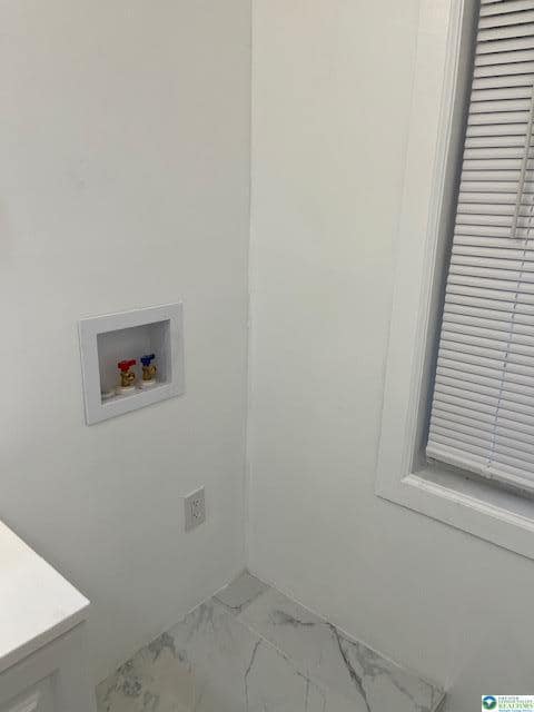 Building Photo - 220 Cattell St