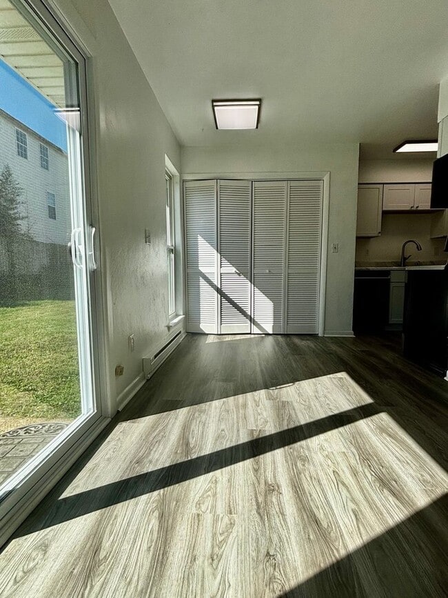 Building Photo - Rudee Heights