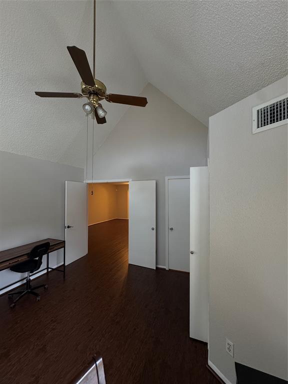 Building Photo - 2425 Holly Hall St