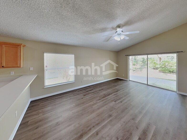 Building Photo - 4012 Waltham Forest Dr