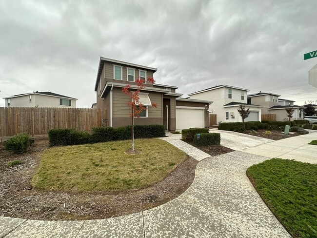 Building Photo - SOLAR, Park across the street