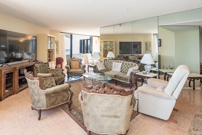 Building Photo - 5080 N Ocean Dr