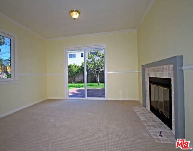 Building Photo - 3542 Greenwood Ave