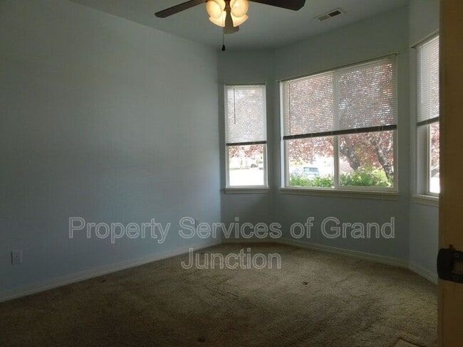 Building Photo - 563 1/2 Garden Cress Court