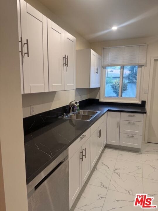 Building Photo - 17600 Bromley St