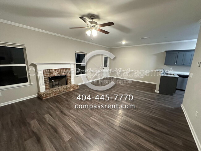Building Photo - 112 Squarewood Ln NW